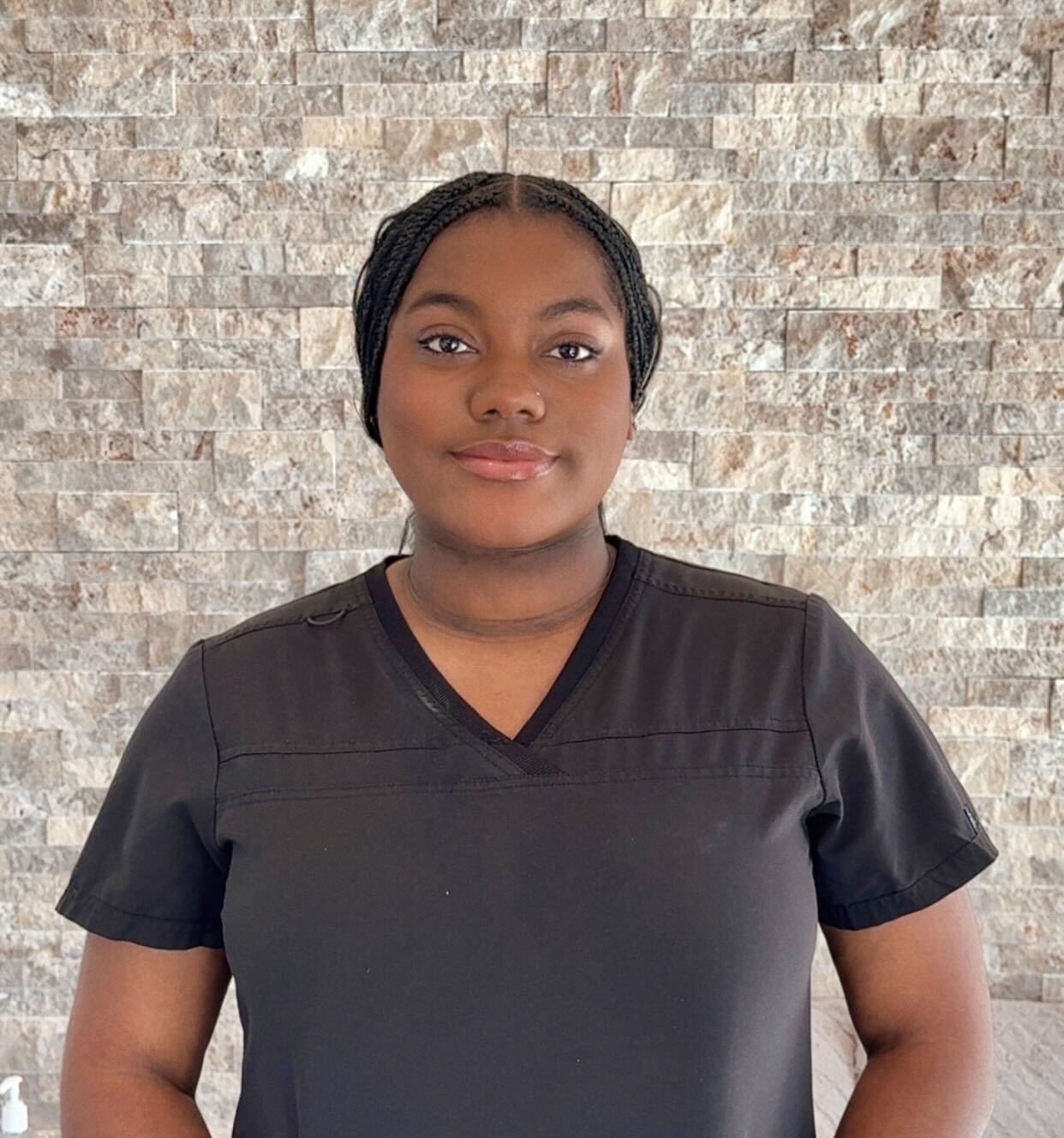 Lisa - Dental Assistant